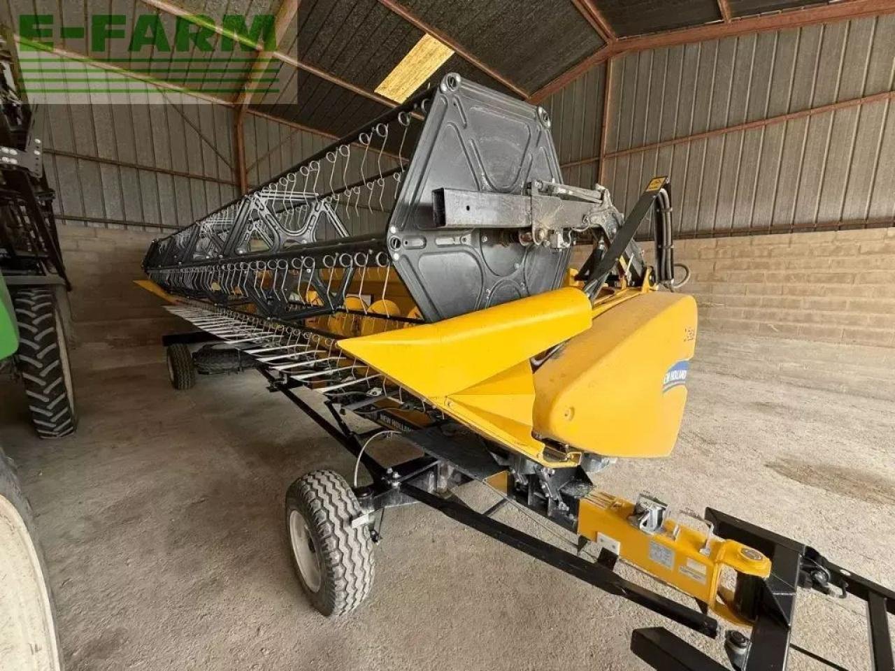 Mähdrescher of the type New Holland cx 8.70, Gebrauchtmaschine in CHAUVONCOURT (Picture 8)