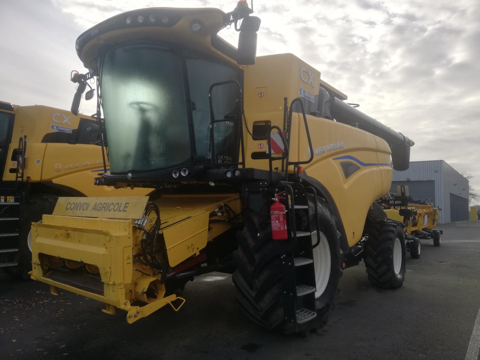 Mähdrescher tipa New Holland CX 8.70, Gebrauchtmaschine u TREMEUR (Slika 1)