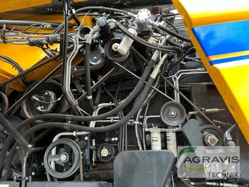 Mähdrescher of the type New Holland CX 8.80 RAUPE, Gebrauchtmaschine in Meppen (Picture 14)