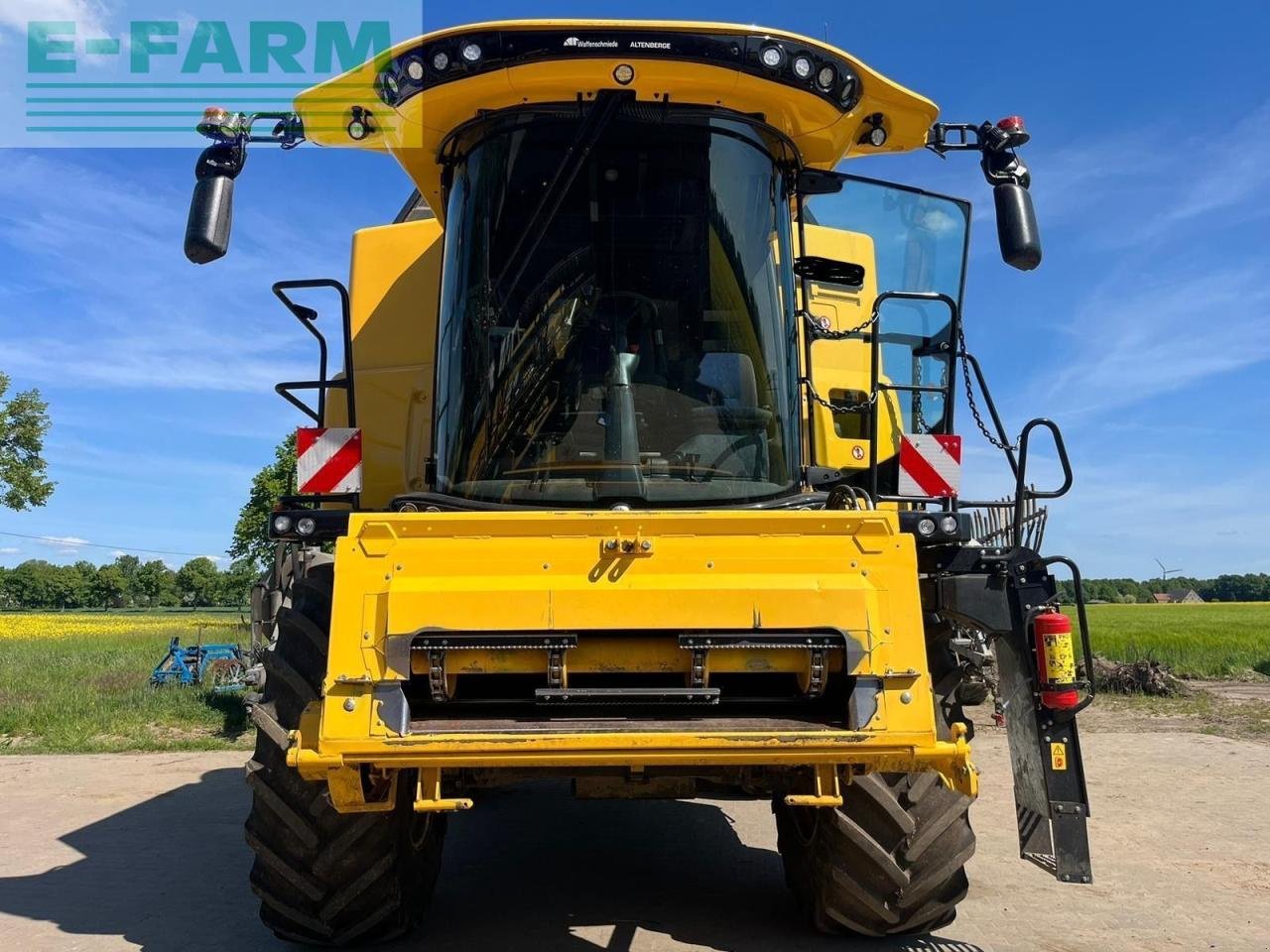 Mähdrescher typu New Holland CX 8.80, Gebrauchtmaschine v Hamburg (Obrázek 3)