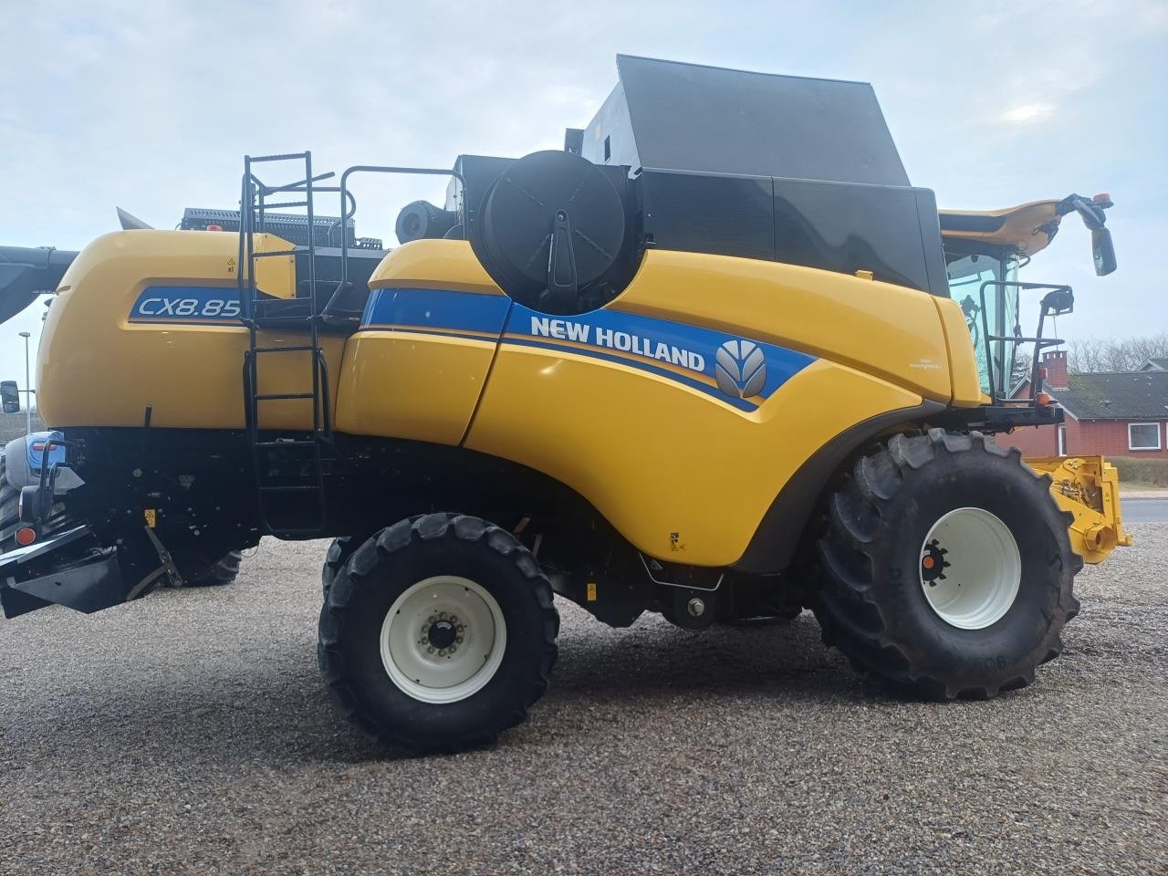 Mähdrescher del tipo New Holland CX 8.85 T4B, Gebrauchtmaschine en Skjern (Imagen 10)