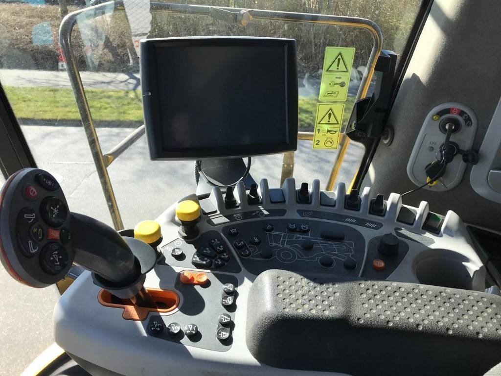 Mähdrescher typu New Holland CX 8.90 SLH, Gebrauchtmaschine v Kolding (Obrázek 14)