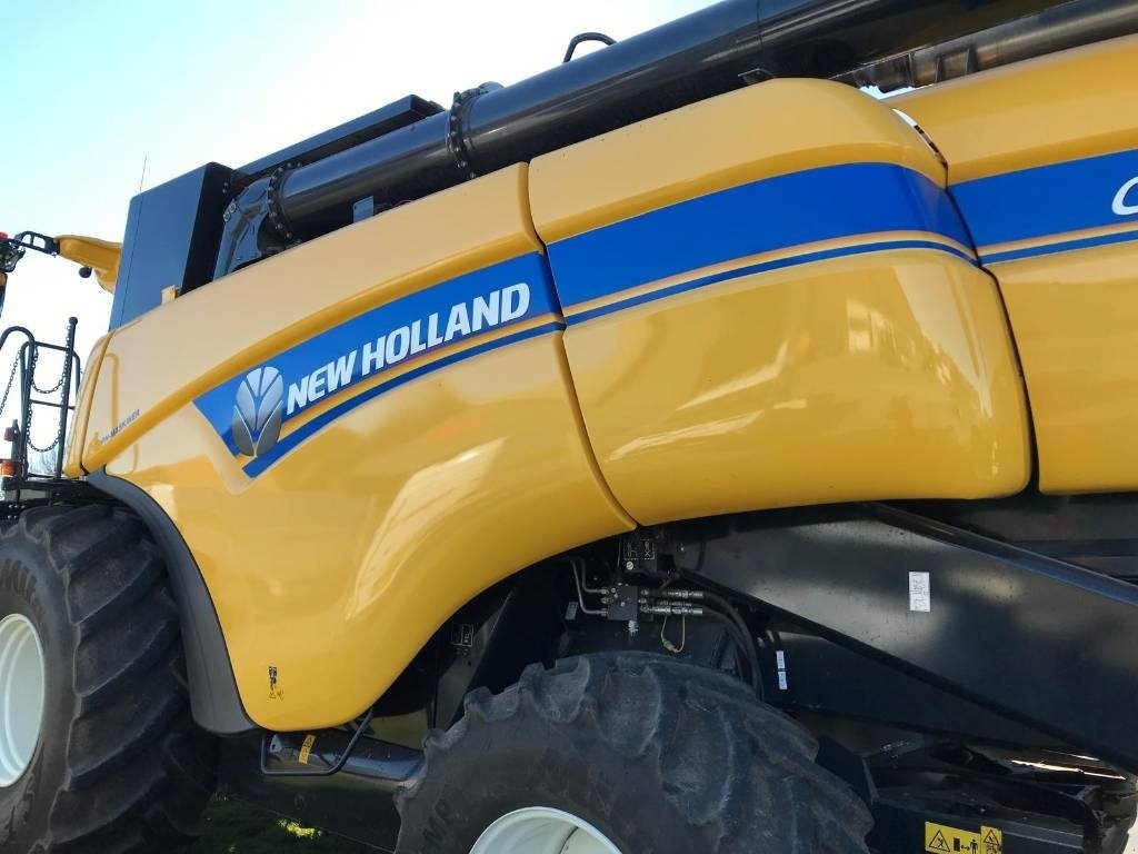 Mähdrescher typu New Holland CX 8.90 SLH, Gebrauchtmaschine v Kolding (Obrázek 4)