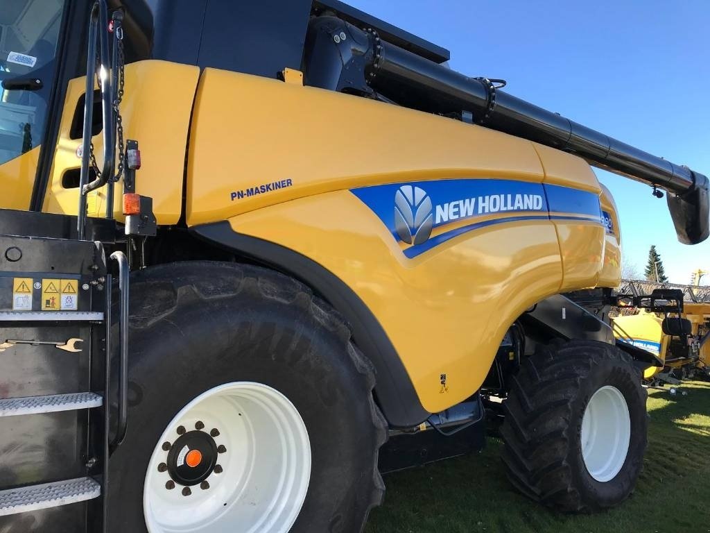 Mähdrescher typu New Holland CX 8.90 SLH, Gebrauchtmaschine v Kolding (Obrázek 5)