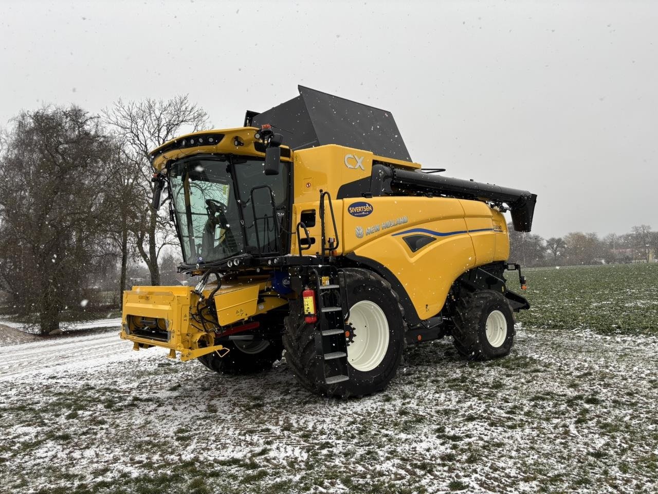 Mähdrescher tip New Holland CX 8.90 ST 5, Gebrauchtmaschine in Maribo (Poză 2)
