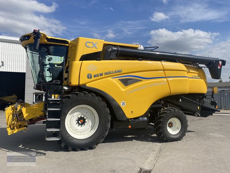 Mähdrescher typu New Holland CX 8.90, Gebrauchtmaschine v Bad Köstritz (Obrázek 1)