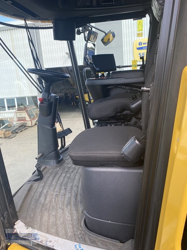 Mähdrescher typu New Holland CX 8.90, Gebrauchtmaschine v Bad Köstritz (Obrázek 15)