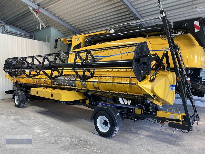 Mähdrescher typu New Holland CX 8.90, Gebrauchtmaschine v Bad Köstritz (Obrázek 17)