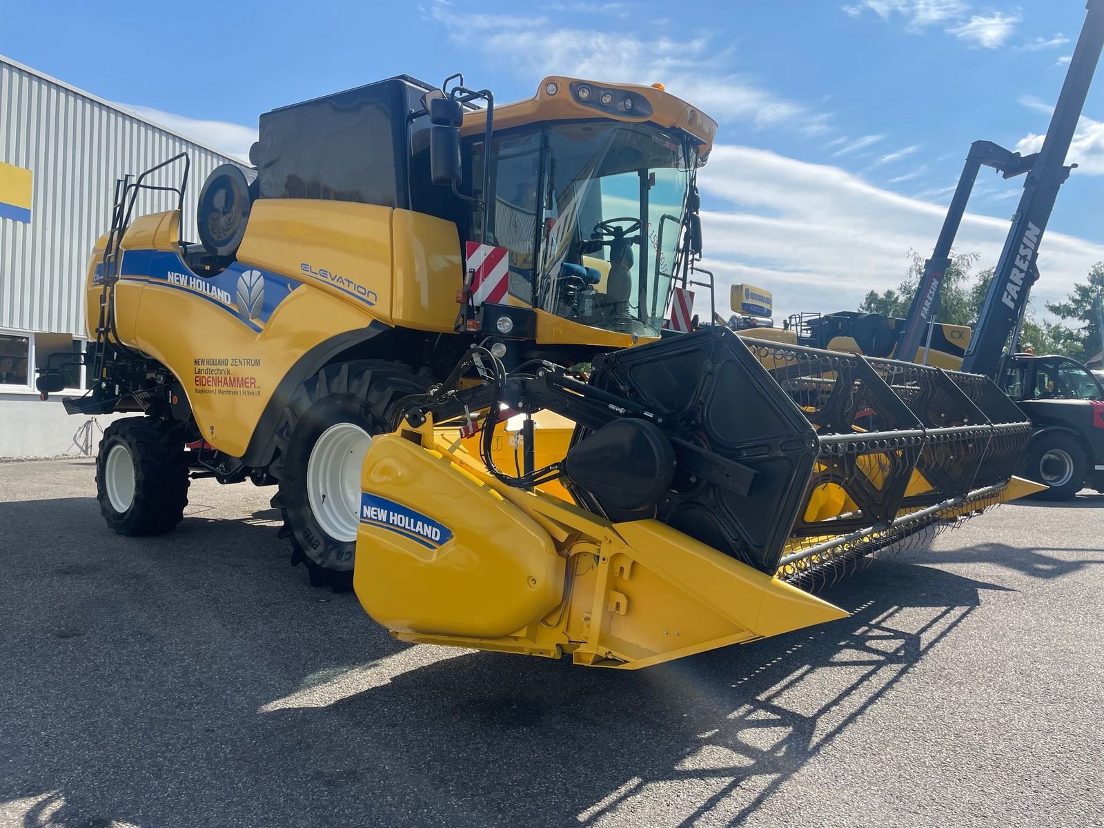 Mähdrescher of the type New Holland CX5080 Elevation, Gebrauchtmaschine in Burgkirchen (Picture 9)