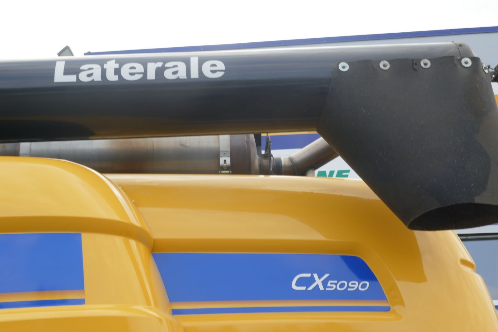 Mähdrescher del tipo New Holland CX5090 Elevation, Gebrauchtmaschine en Villach (Imagen 3)