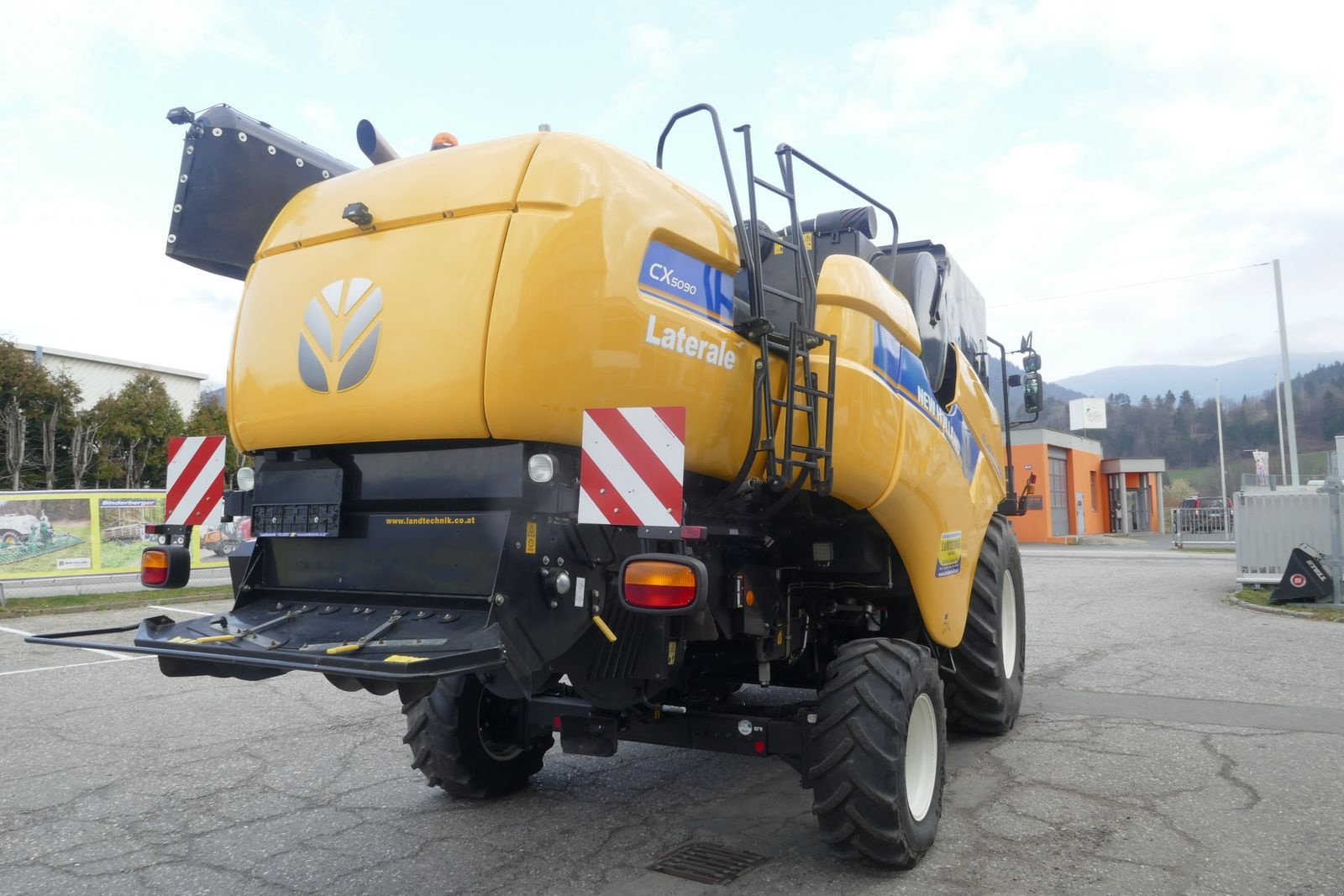 Mähdrescher del tipo New Holland CX5090 Elevation, Gebrauchtmaschine en Villach (Imagen 19)