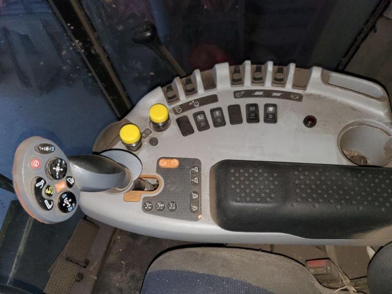 Mähdrescher a típus New Holland CX5.80, Gebrauchtmaschine ekkor: BRAY en Val (Kép 10)