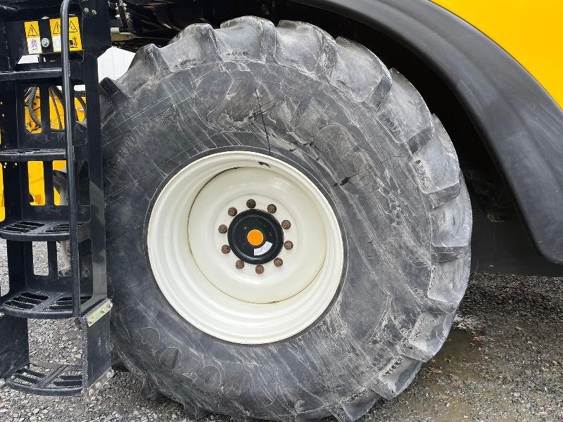 Mähdrescher of the type New Holland CX6,80, Gebrauchtmaschine in PLUMELEC (Picture 8)
