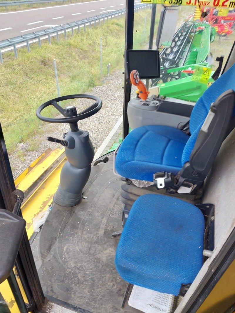 Mähdrescher typu New Holland CX6080, Gebrauchtmaschine v Mrągowo (Obrázek 11)