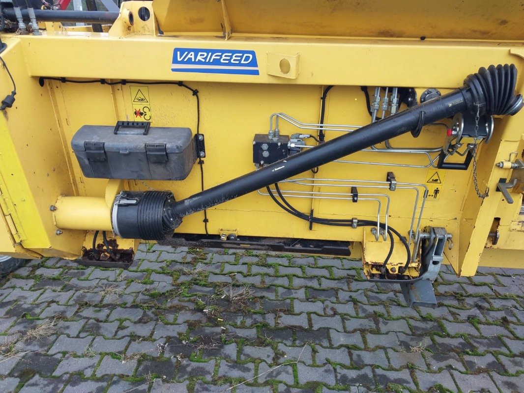 Mähdrescher typu New Holland CX6080, Gebrauchtmaschine v Mrągowo (Obrázek 18)