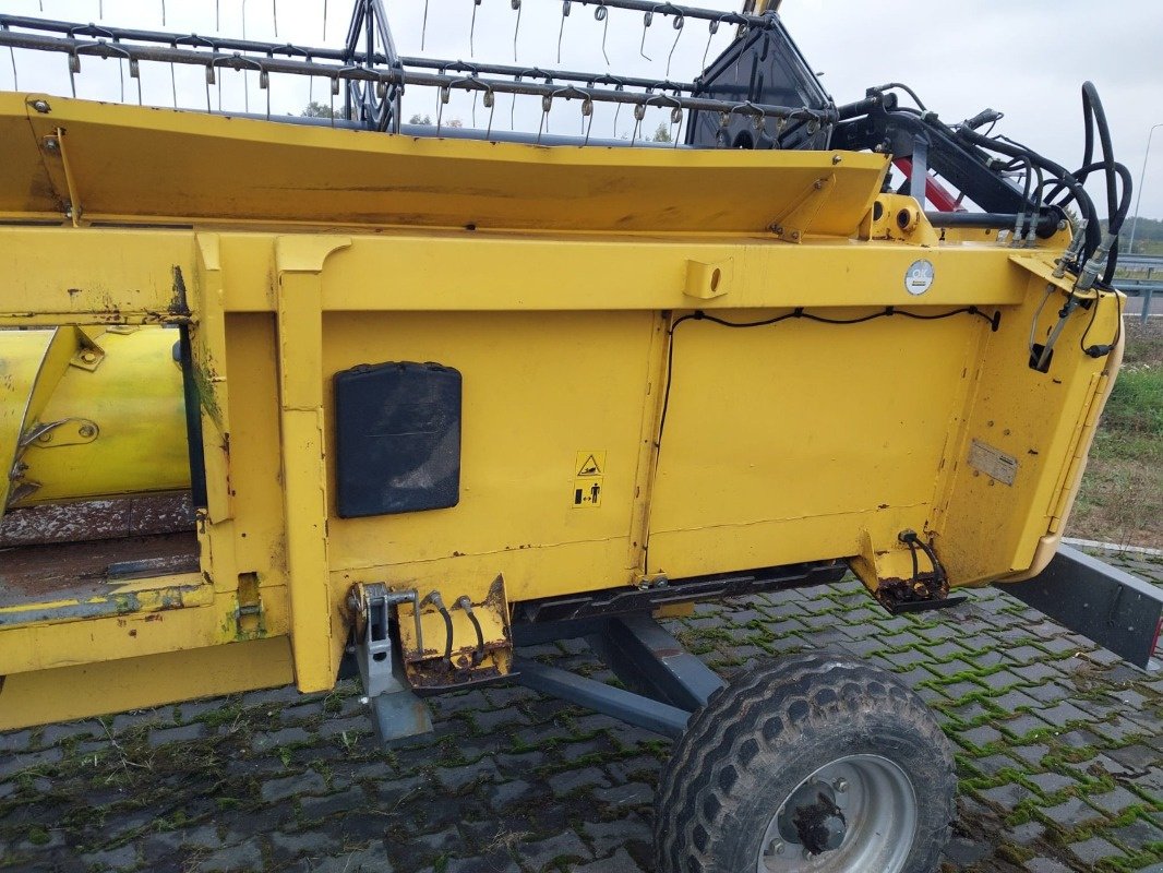 Mähdrescher typu New Holland CX6080, Gebrauchtmaschine v Mrągowo (Obrázek 19)