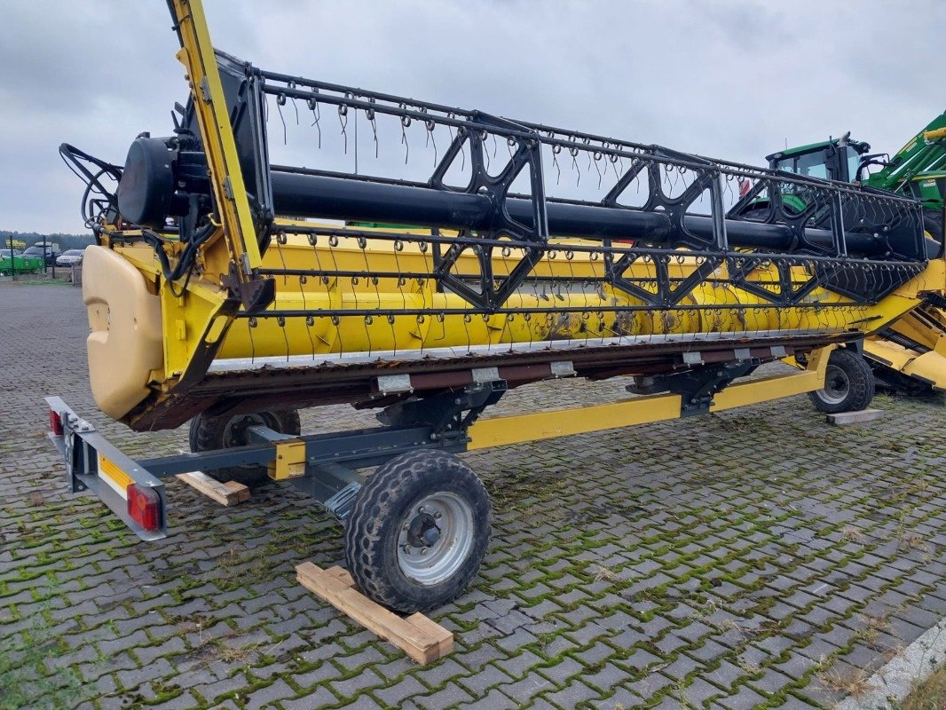 Mähdrescher typu New Holland CX6080, Gebrauchtmaschine v Mrągowo (Obrázek 25)