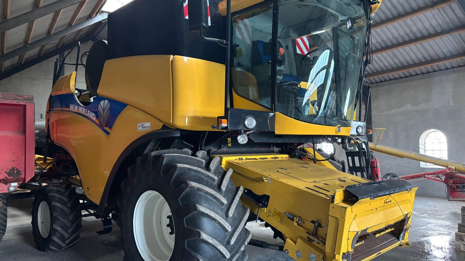 Mähdrescher of the type New Holland CX6090 CX6090, Gebrauchtmaschine in Glamsbjerg (Picture 2)