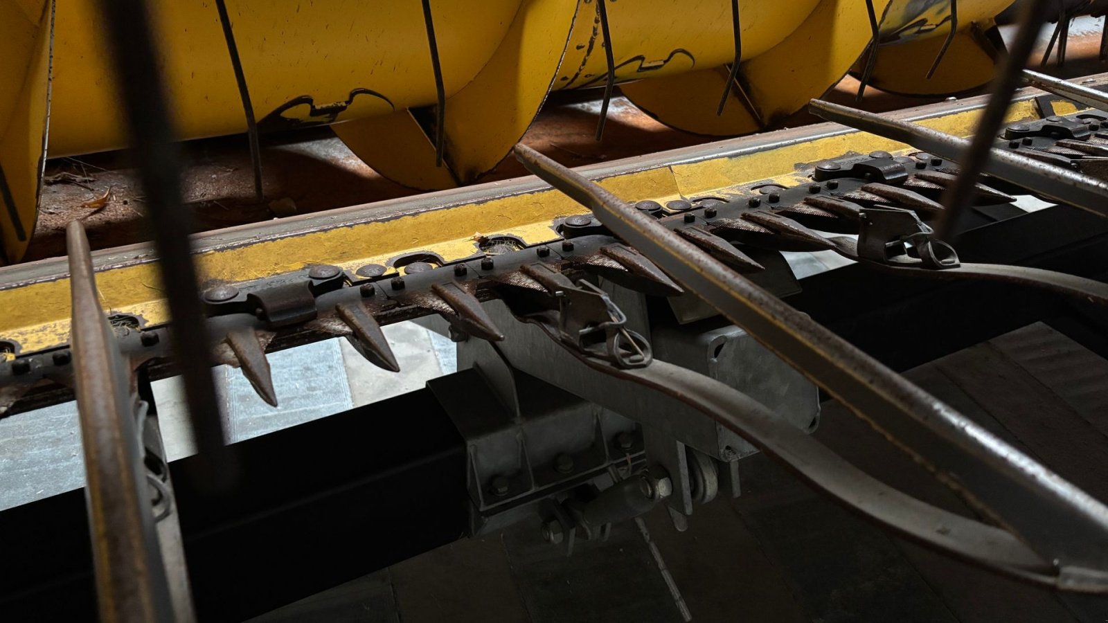 Mähdrescher of the type New Holland CX6090 CX6090, Gebrauchtmaschine in Glamsbjerg (Picture 11)