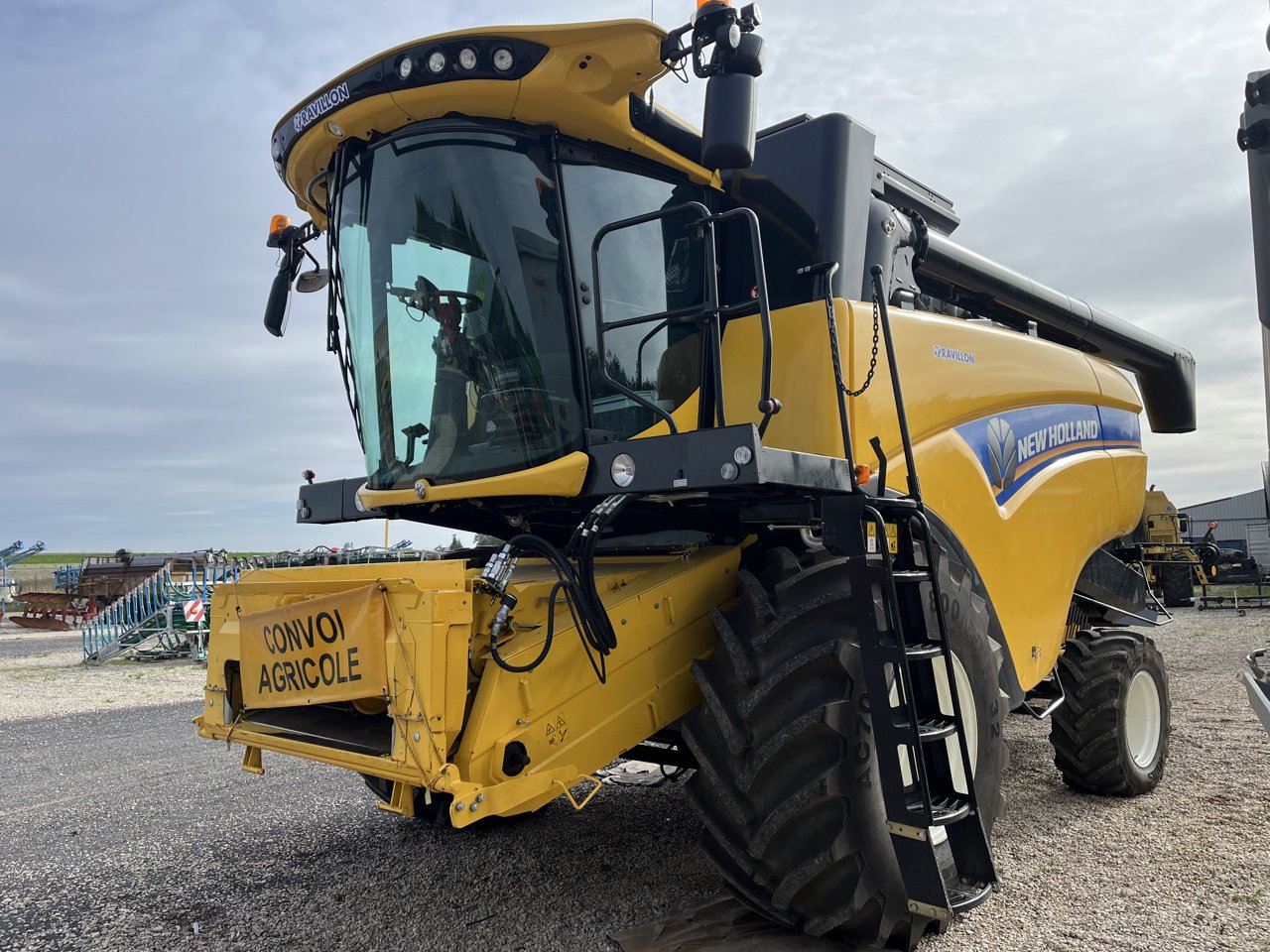 Mähdrescher of the type New Holland CX6.80, Gebrauchtmaschine in VERT TOULON (Picture 2)