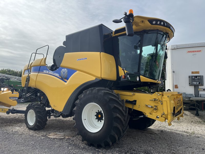 Mähdrescher del tipo New Holland CX6.80, Gebrauchtmaschine en VERT TOULON (Imagen 1)