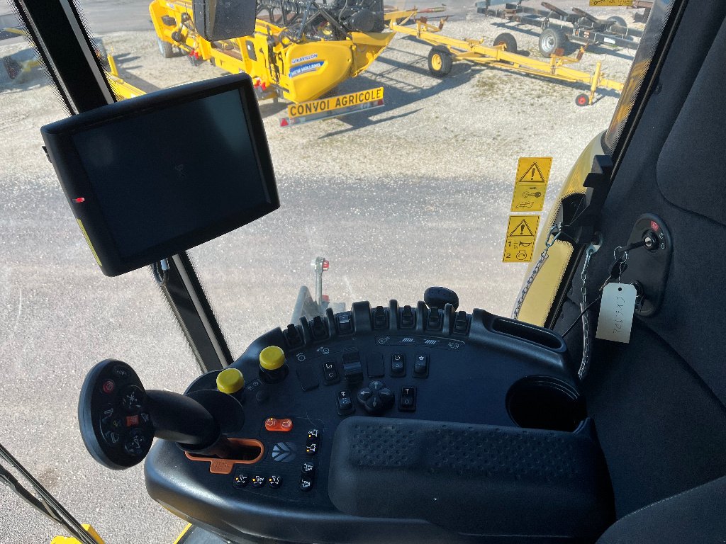 Mähdrescher typu New Holland CX6.90 LATERAL, Gebrauchtmaschine v VERT TOULON (Obrázek 8)