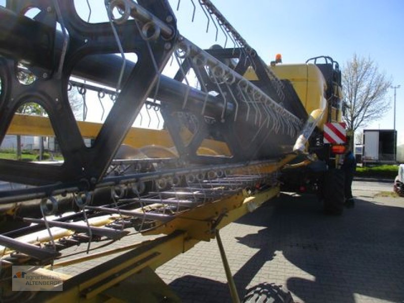 Mähdrescher of the type New Holland CX740 / CX 740, Gebrauchtmaschine in Altenberge (Picture 18)