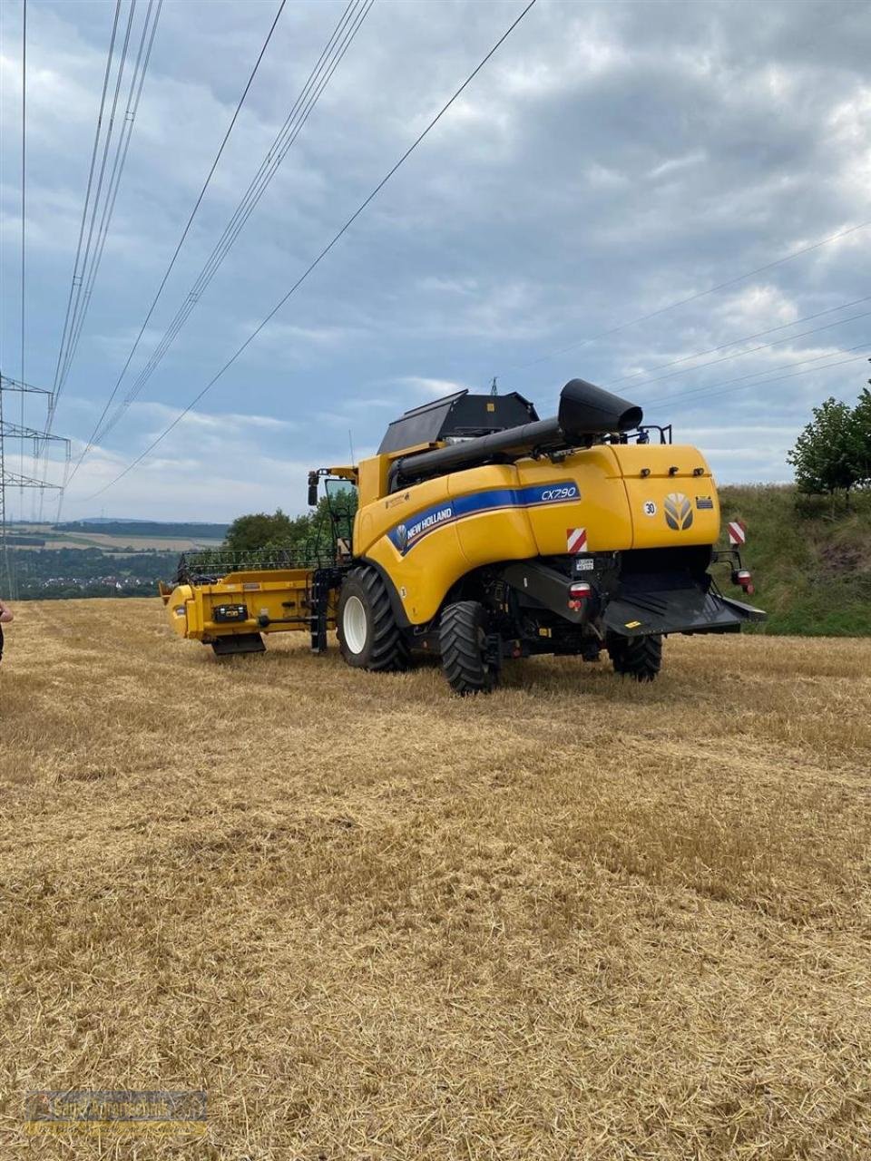 Mähdrescher of the type New Holland CX7.90 ST5 ZED, Neumaschine in Rhaunen (Picture 6)