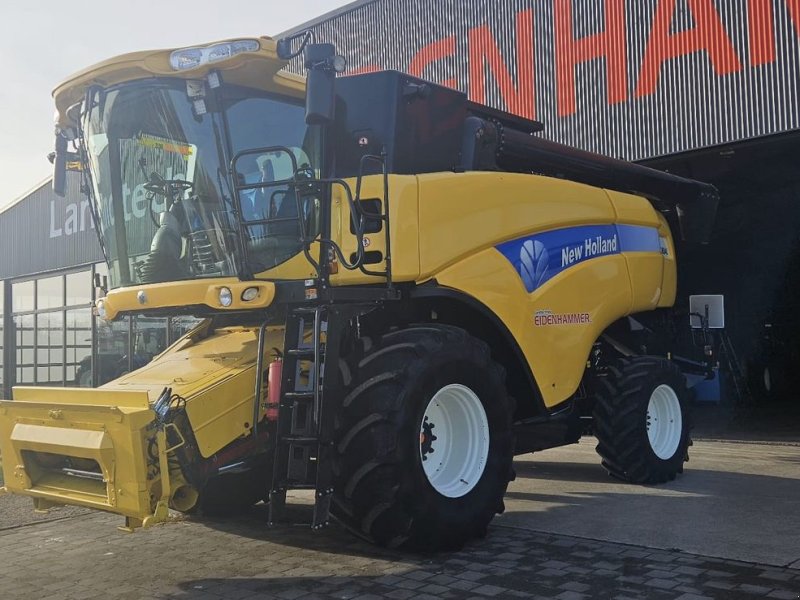 Mähdrescher du type New Holland CX8040, Gebrauchtmaschine en Burgkirchen (Photo 1)