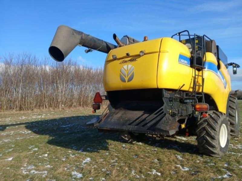 Mähdrescher typu New Holland CX8080 SLH, Gebrauchtmaschine w Farsø (Zdjęcie 2)
