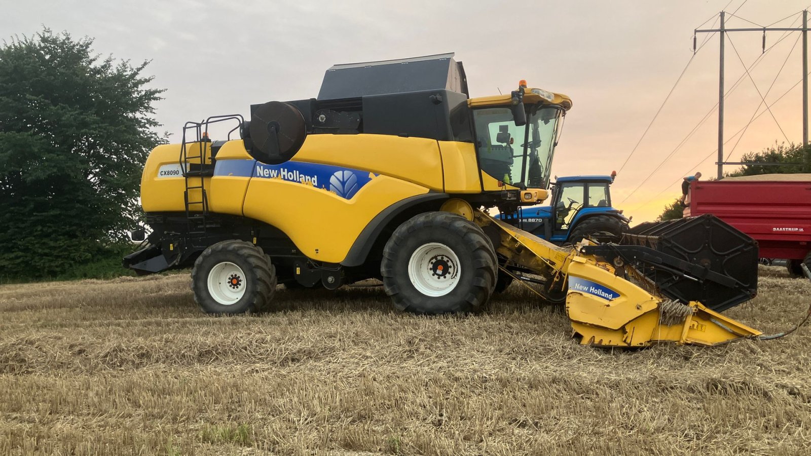 Mähdrescher des Typs New Holland CX8090 CX8090, Gebrauchtmaschine in Rødekro (Bild 3)