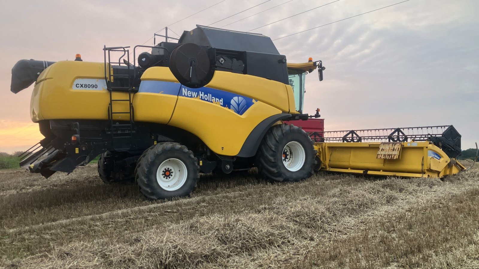 Mähdrescher des Typs New Holland CX8090 CX8090, Gebrauchtmaschine in Rødekro (Bild 2)