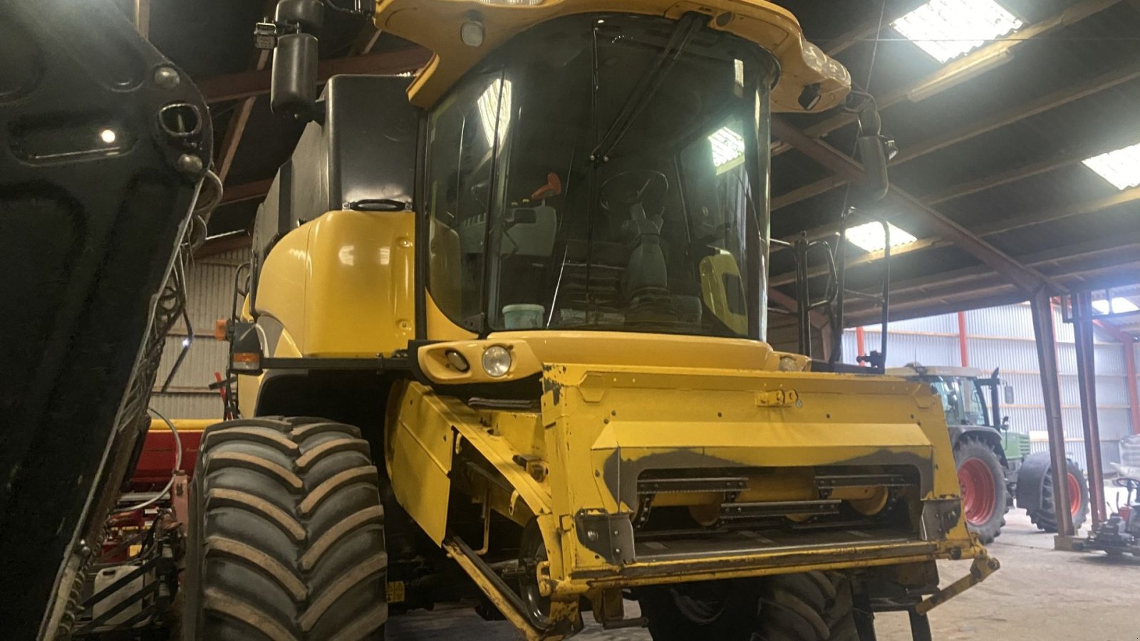 Mähdrescher del tipo New Holland CX840, Gebrauchtmaschine In øster ulslev (Immagine 3)