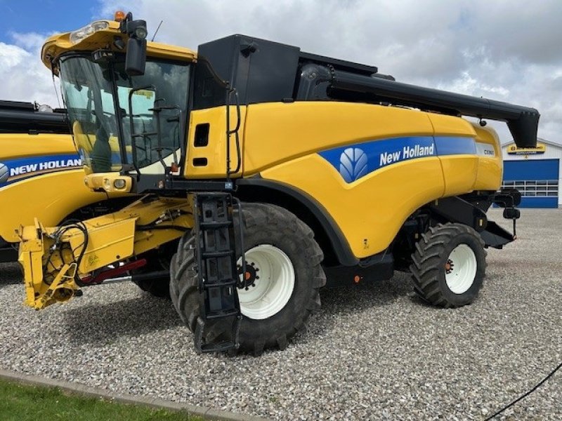Mähdrescher of the type New Holland CX860 SLH, Gebrauchtmaschine in Thisted (Picture 1)
