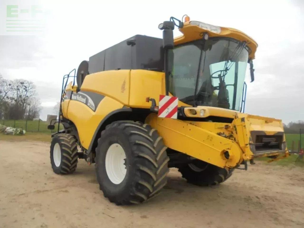 Mähdrescher typu New Holland cx860sl, Gebrauchtmaschine v Authon (Obrázek 4)