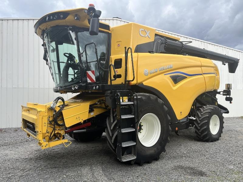 Mähdrescher Türe ait New Holland CX870, Gebrauchtmaschine içinde CHATEAUBRIANT CEDEX (resim 1)