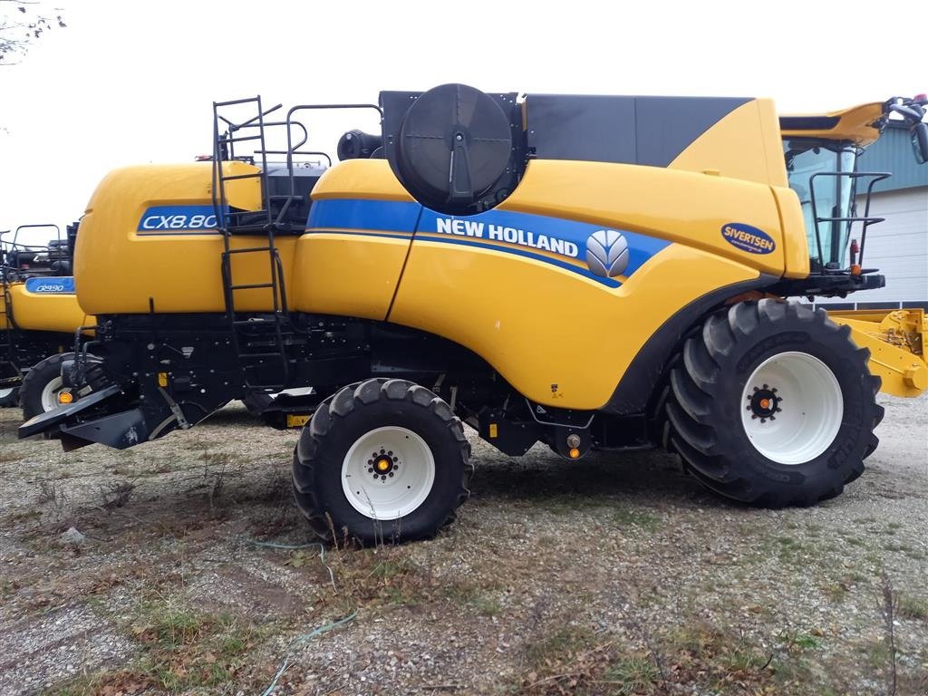 Mähdrescher des Typs New Holland CX8.80 SLH med 25 fods Varifeed, Gebrauchtmaschine in Roskilde (Bild 3)