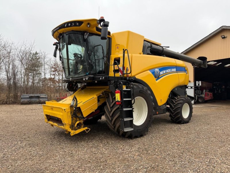Mähdrescher типа New Holland CX8.80, Gebrauchtmaschine в Middelfart