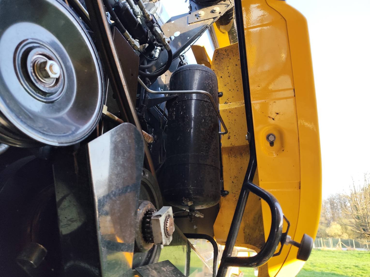 Mähdrescher van het type New Holland CX8.80SMARTTRAX, Gebrauchtmaschine in Le Horps (Foto 5)