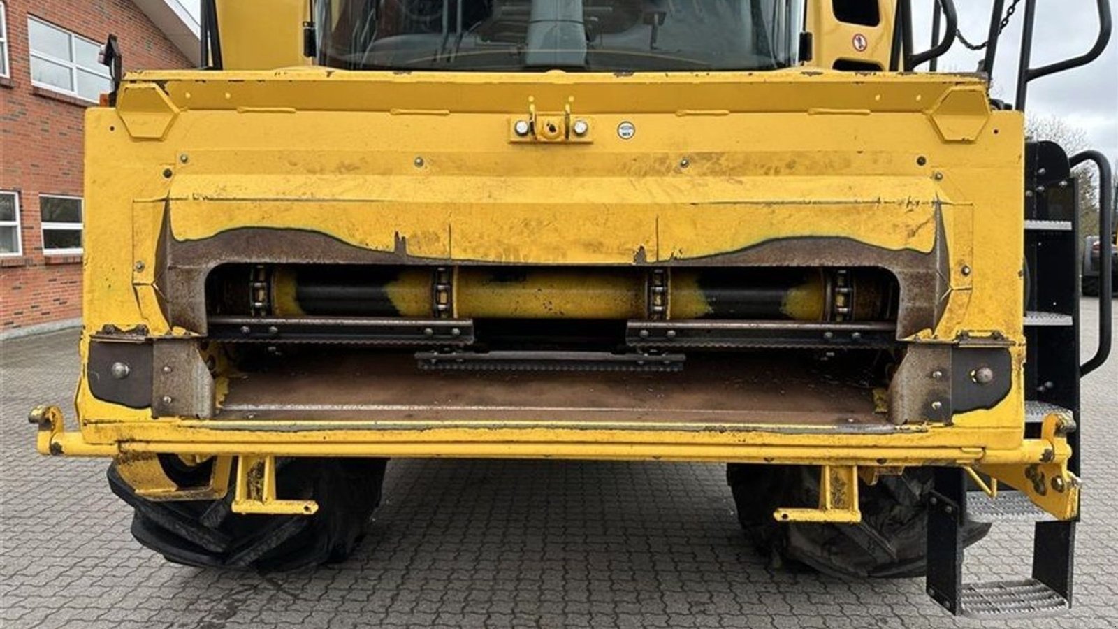 Mähdrescher des Typs New Holland CX8.85 SLH + 35” VarioFeed HD, Gebrauchtmaschine in Gjerlev J. (Bild 11)