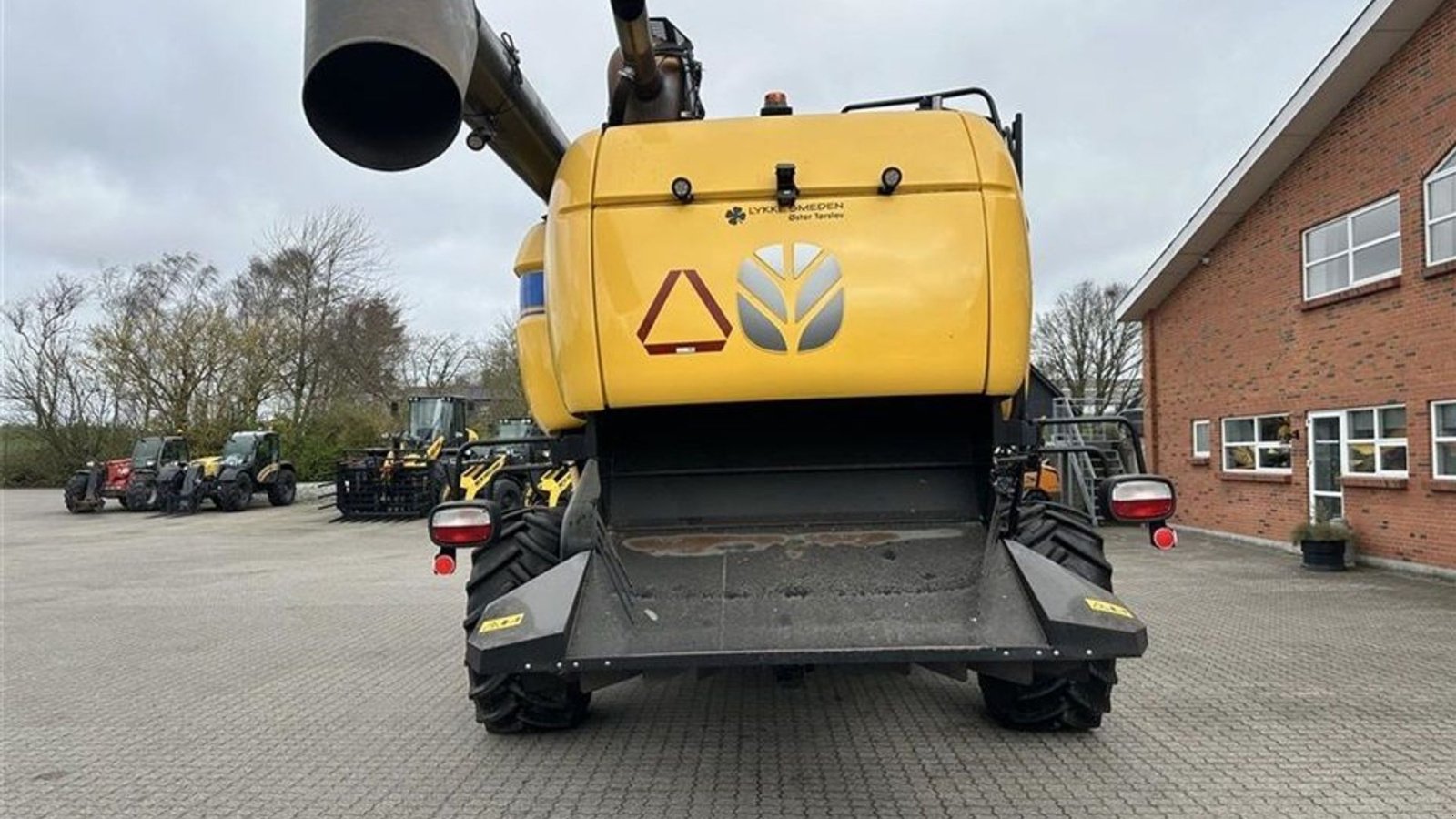 Mähdrescher des Typs New Holland CX8.85 SLH + 35” VarioFeed HD, Gebrauchtmaschine in Gjerlev J. (Bild 7)