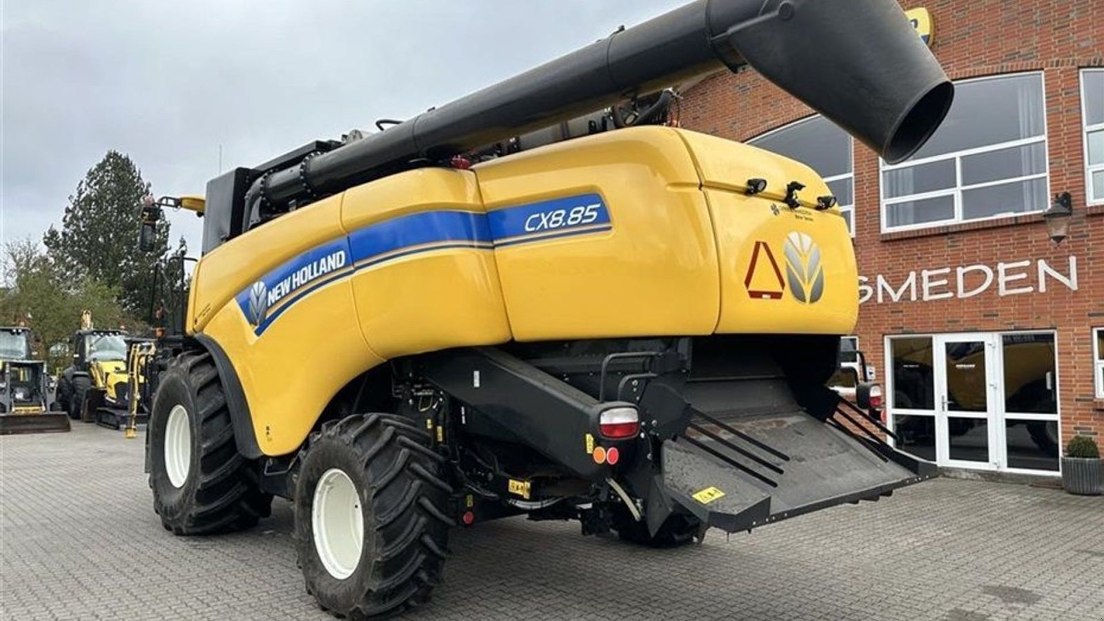 Mähdrescher des Typs New Holland CX8.85 SLH + 35” VarioFeed HD, Gebrauchtmaschine in Gjerlev J. (Bild 8)