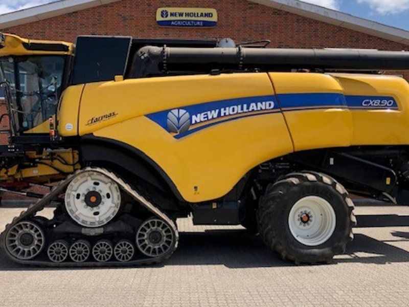 Mähdrescher des Typs New Holland CX8.90 SLH + 30" VarioFeed HD, Gebrauchtmaschine in Gjerlev J. (Bild 1)