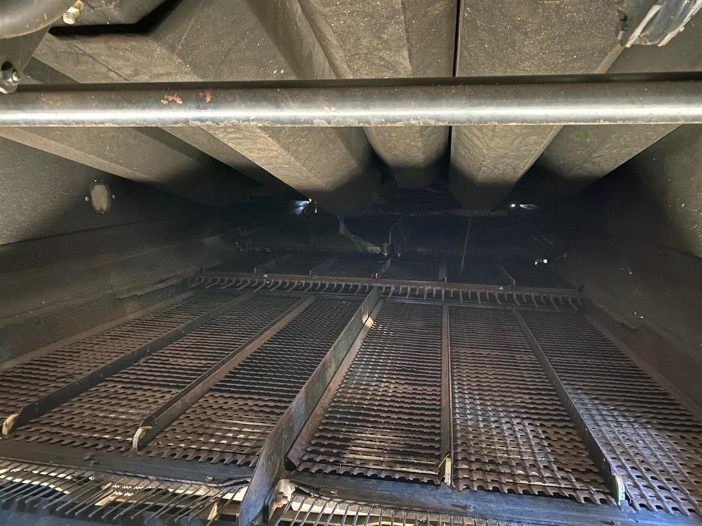 Mähdrescher типа New Holland CX8.90 SLH SLS!!!  GPS. Incl. 9 meter skærebord og vogn., Gebrauchtmaschine в Kolding (Фотография 5)