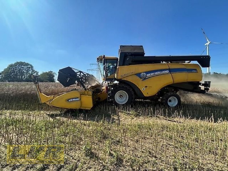 Mähdrescher tip New Holland New CX5090, Gebrauchtmaschine in Steinau-Rebsdorf (Poză 3)