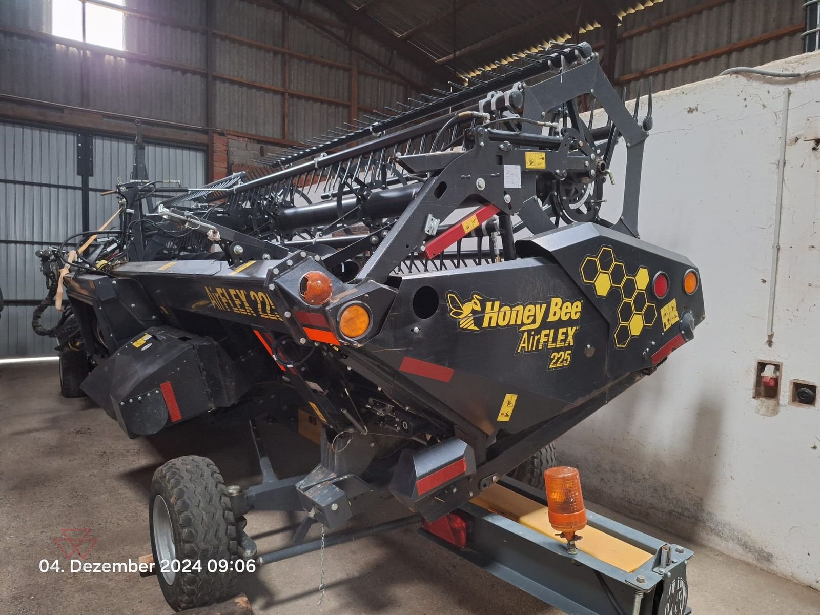 Mähdrescher typu New Holland New Holland CR9080, Gebrauchtmaschine v Schwechat (Obrázek 10)