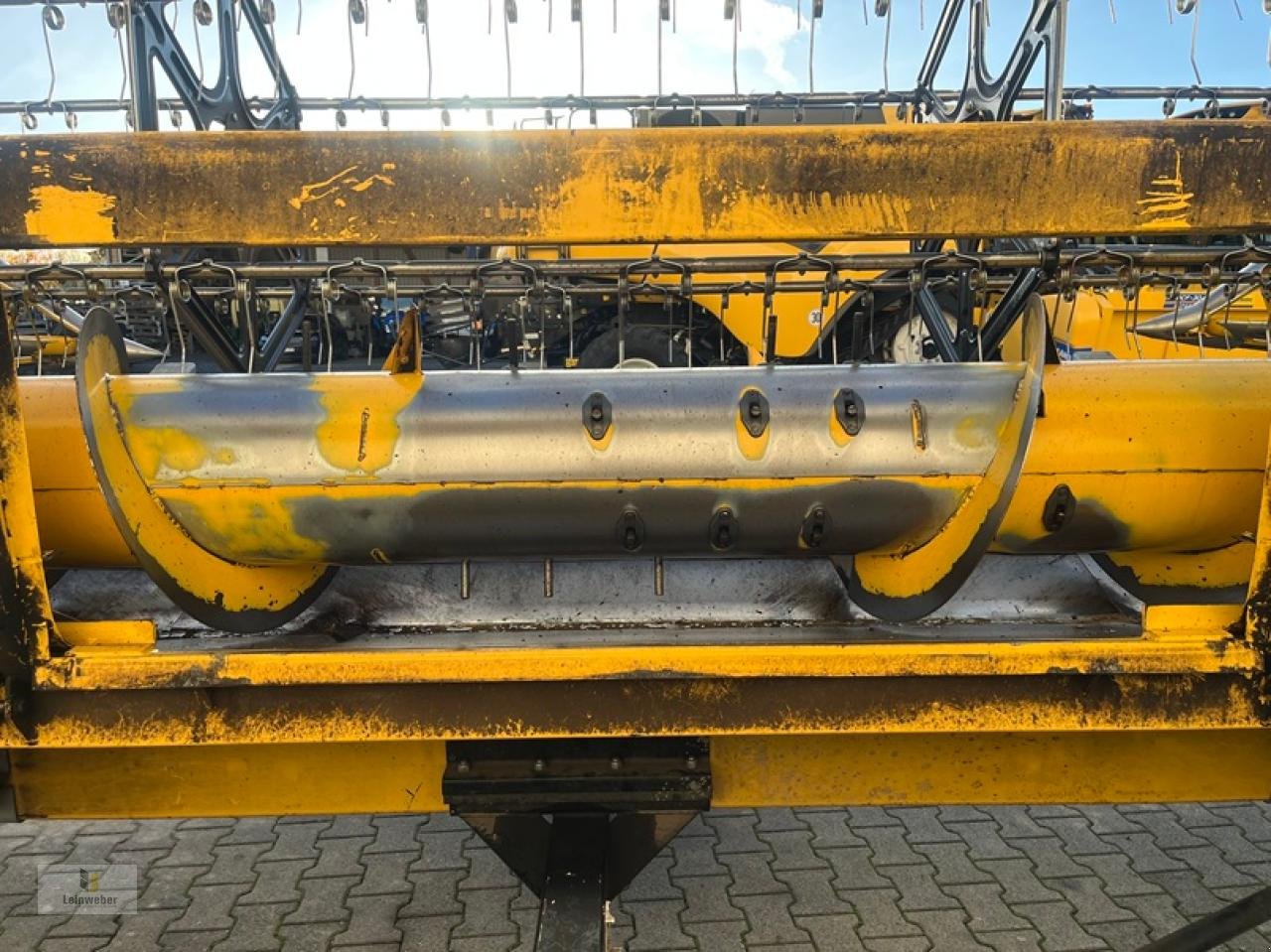 Mähdrescher van het type New Holland TC 5070, Gebrauchtmaschine in Neuhof - Dorfborn (Foto 17)