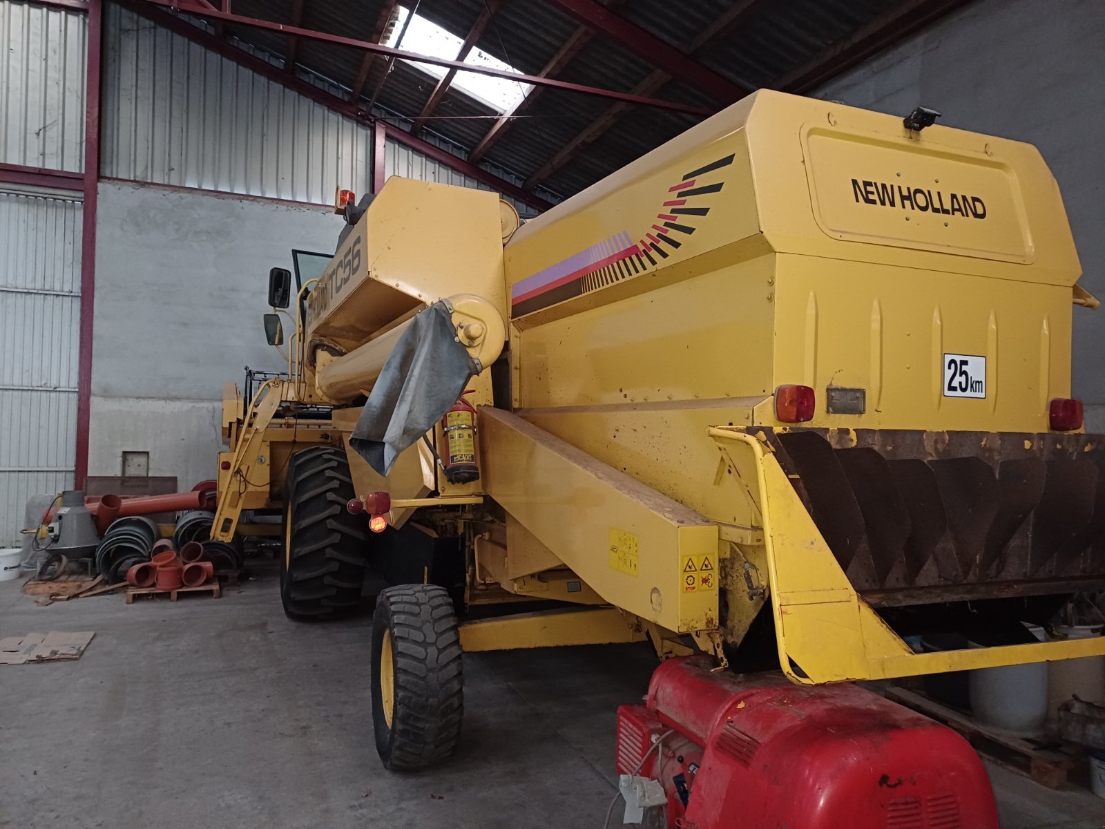 Mähdrescher del tipo New Holland TC 56, Gebrauchtmaschine In Guntersdorf (Immagine 4)