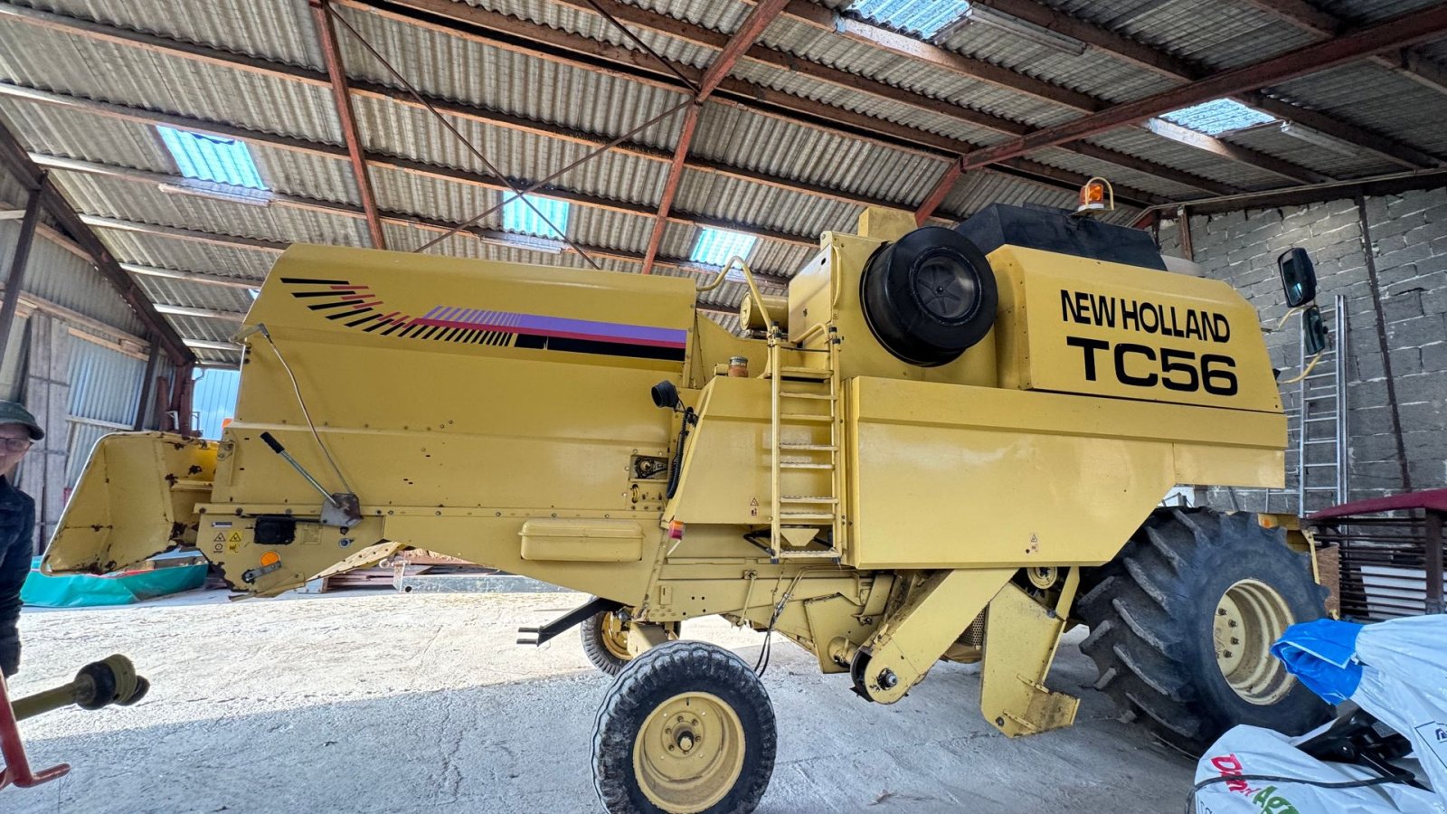 Mähdrescher des Typs New Holland TC56, Gebrauchtmaschine in Rødekro (Bild 1)