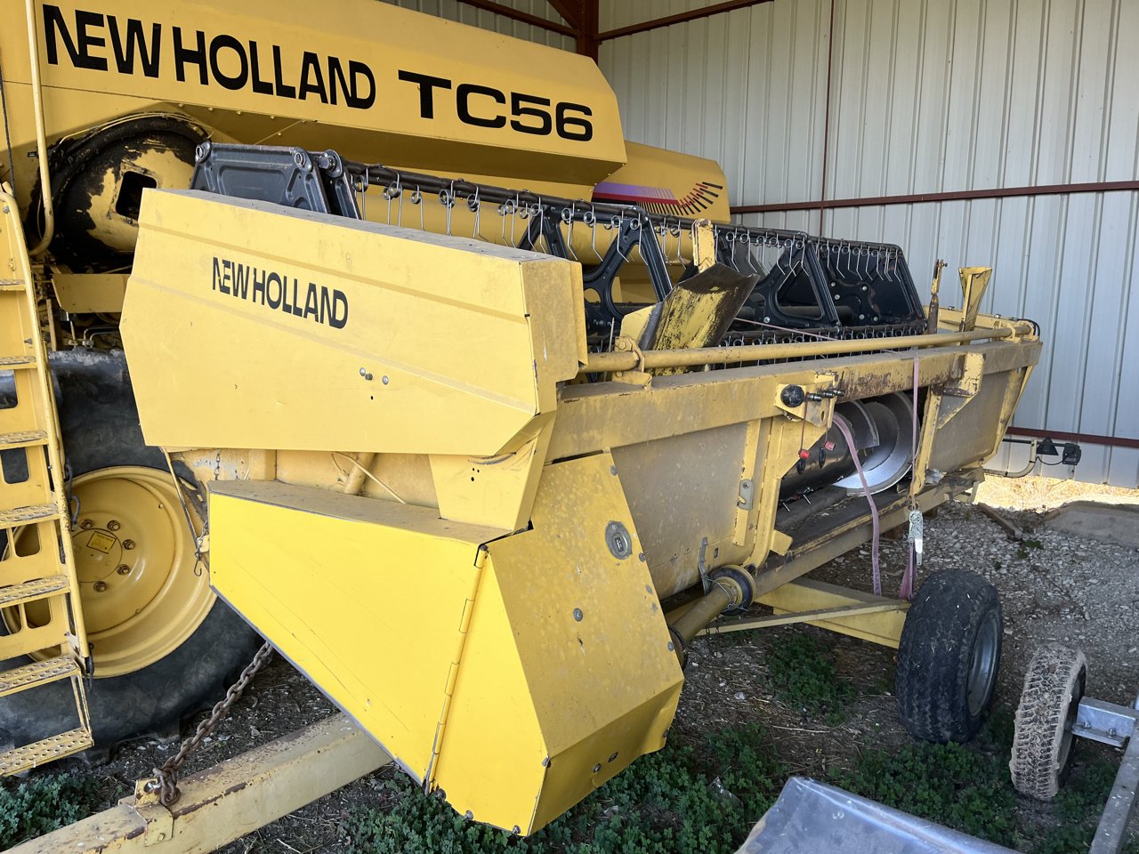 Mähdrescher des Typs New Holland Tc56, Gebrauchtmaschine in VERT TOULON (Bild 8)